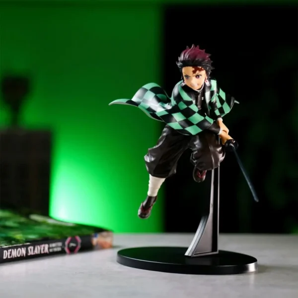 Demon Slayer Kamado Tanjiro Banpresto Vibration Stars Figure - Image 2