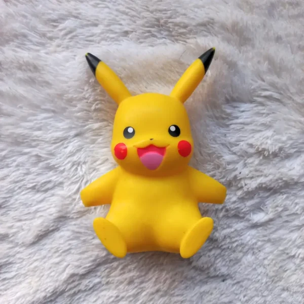Pokemon Pikachu Preloved Figure